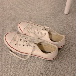 White Converse Chuck Taylor low top sneakers, 8.5